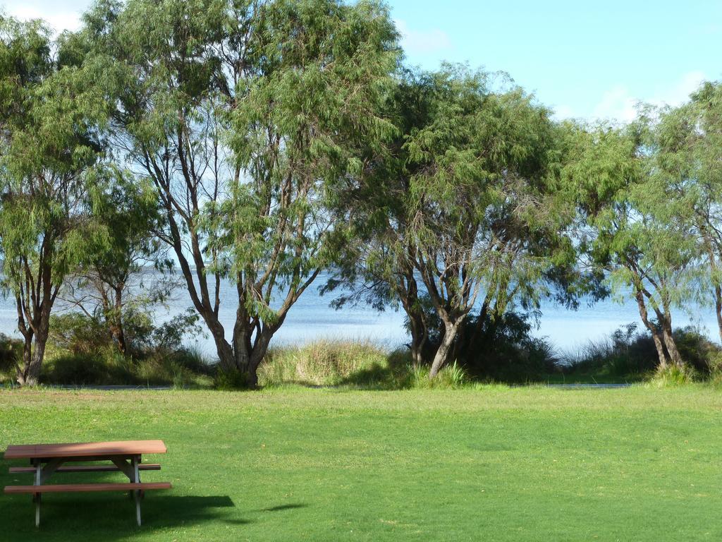 Lilacs Waterfront Villas & Cottages Albany Exterior foto